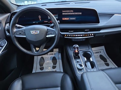 2025 Cadillac XT4 Premium Luxury
