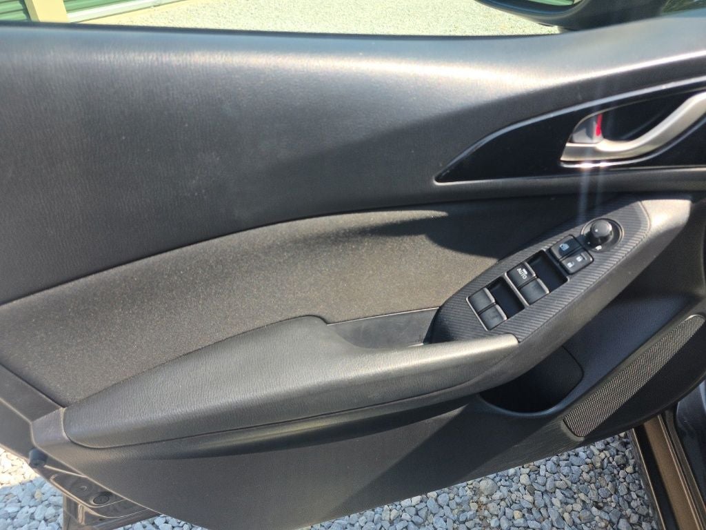 2015 Mazda Mazda3 i Sport