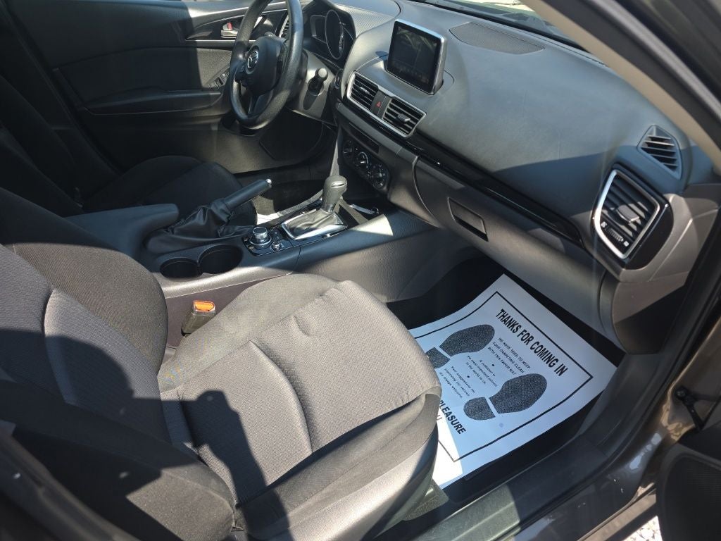 2015 Mazda Mazda3 i Sport