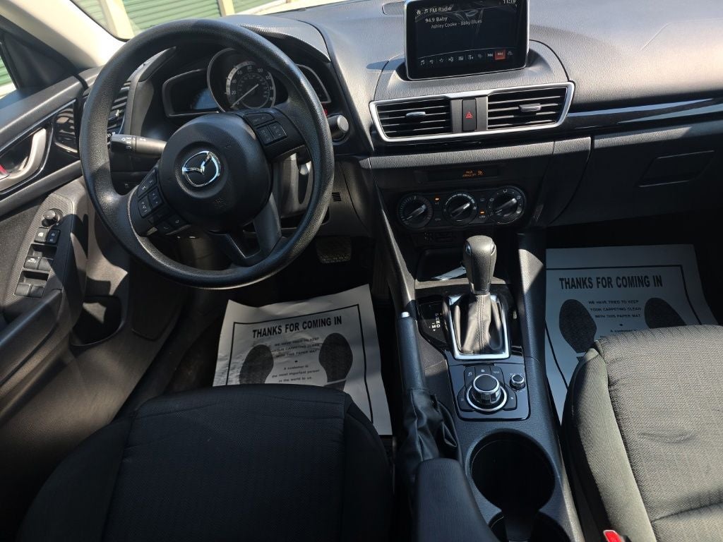 2015 Mazda Mazda3 i Sport