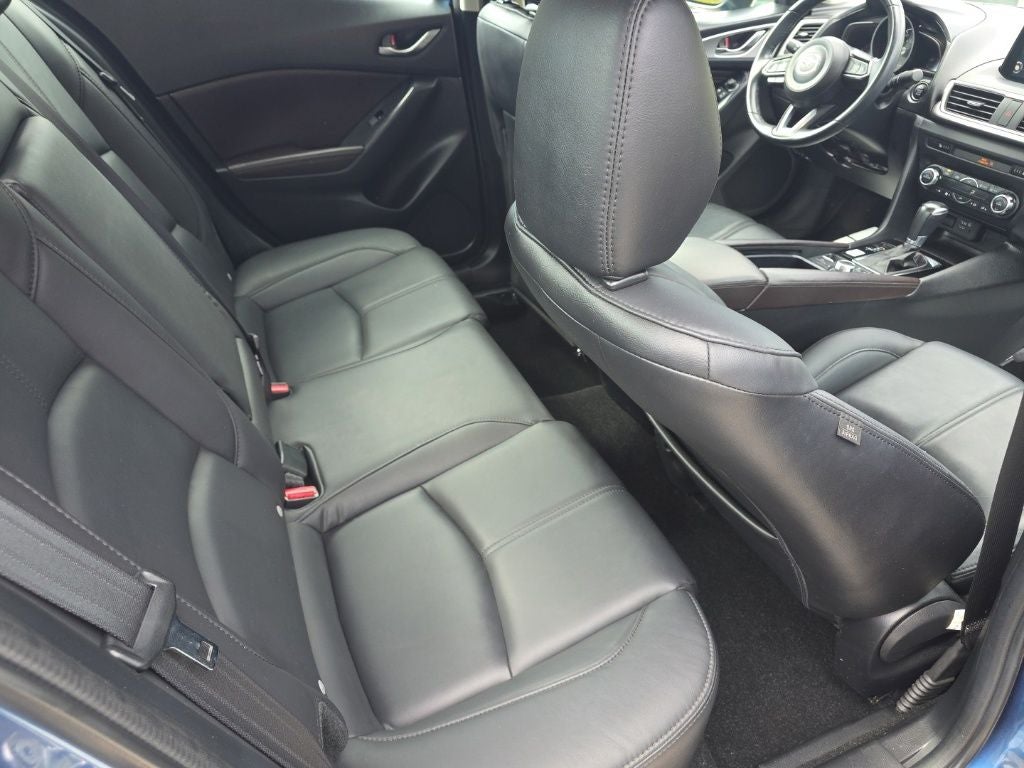 2018 Mazda Mazda3 Touring