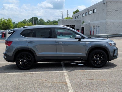 2022 Volkswagen Taos 1.5T SE