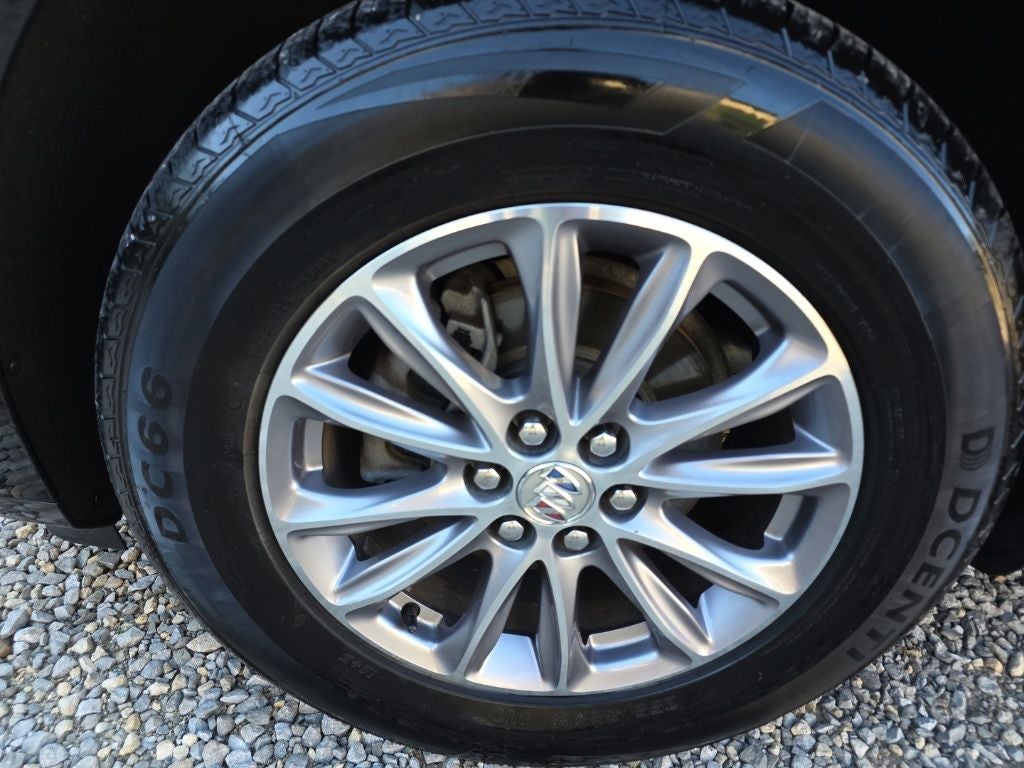 2023 Buick Enclave Essence