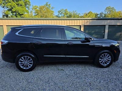 2023 Buick Enclave Essence