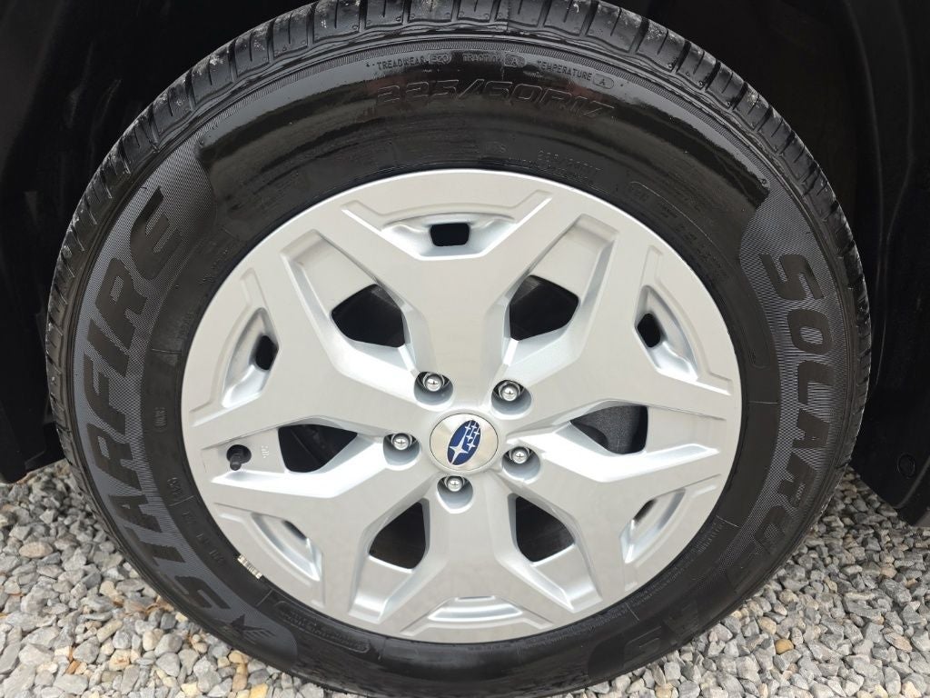 2023 Subaru Forester Base