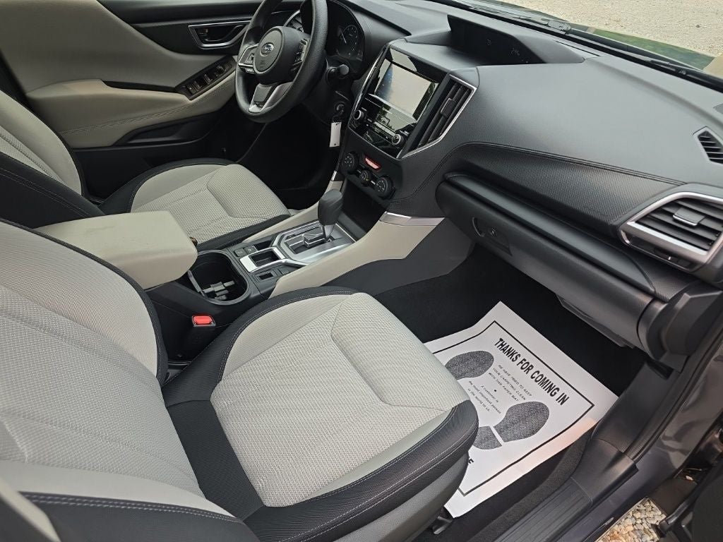 2023 Subaru Forester Base