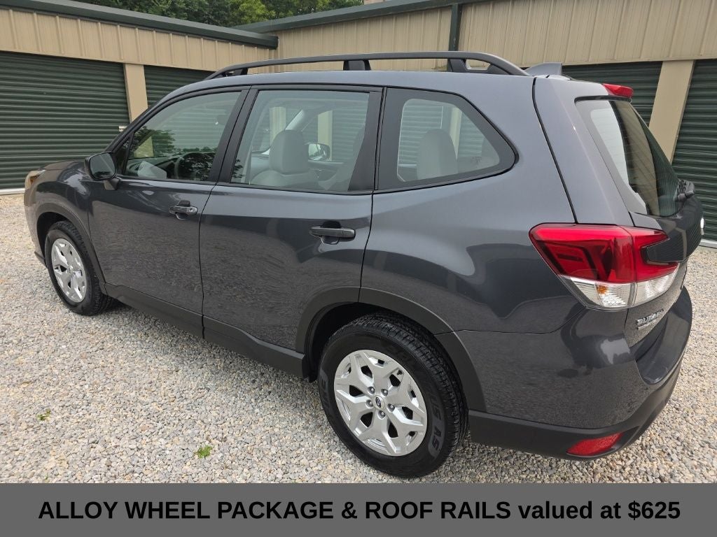 2023 Subaru Forester Base