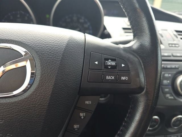 2013 Mazda Mazda3 i Touring