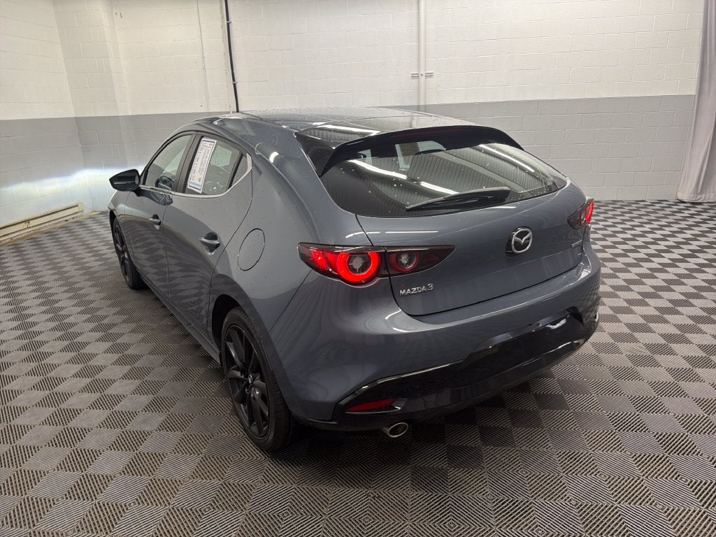 2023 Mazda Mazda3 2.5 S Carbon Edition