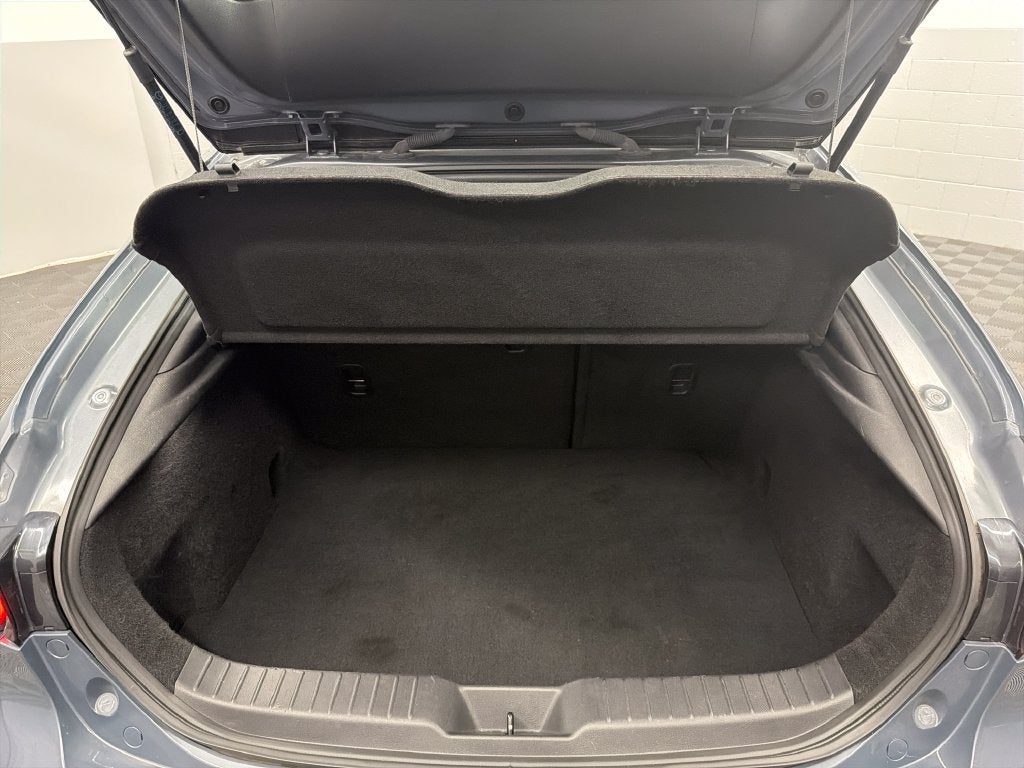 2023 Mazda Mazda3 2.5 S Carbon Edition