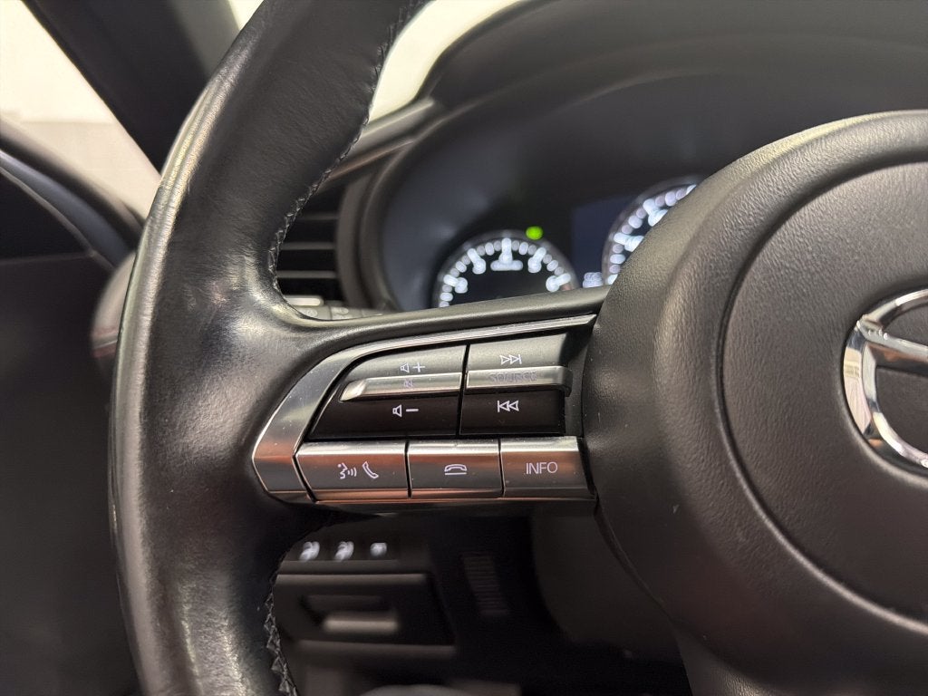 2023 Mazda Mazda3 2.5 S Carbon Edition