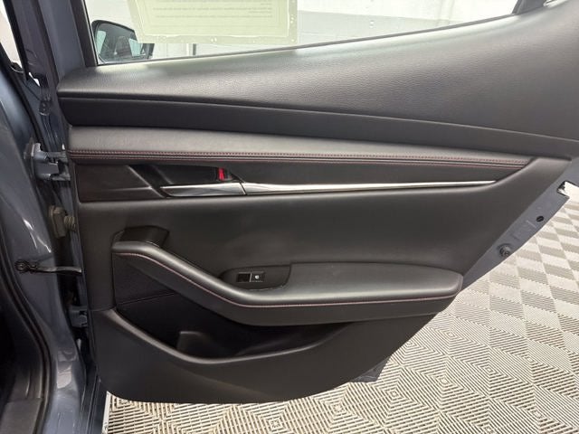 2023 Mazda Mazda3 2.5 S Carbon Edition
