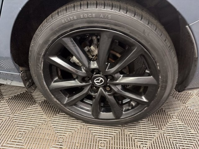 2023 Mazda Mazda3 2.5 S Carbon Edition