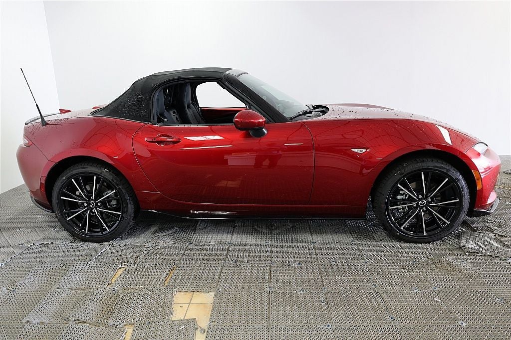 2025 Mazda Mazda MX-5 Miata Grand Touring