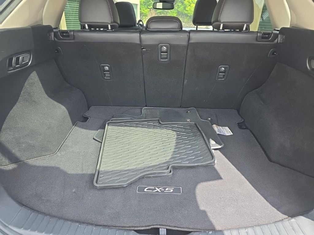 2021 Mazda Mazda CX-5 Carbon Edition