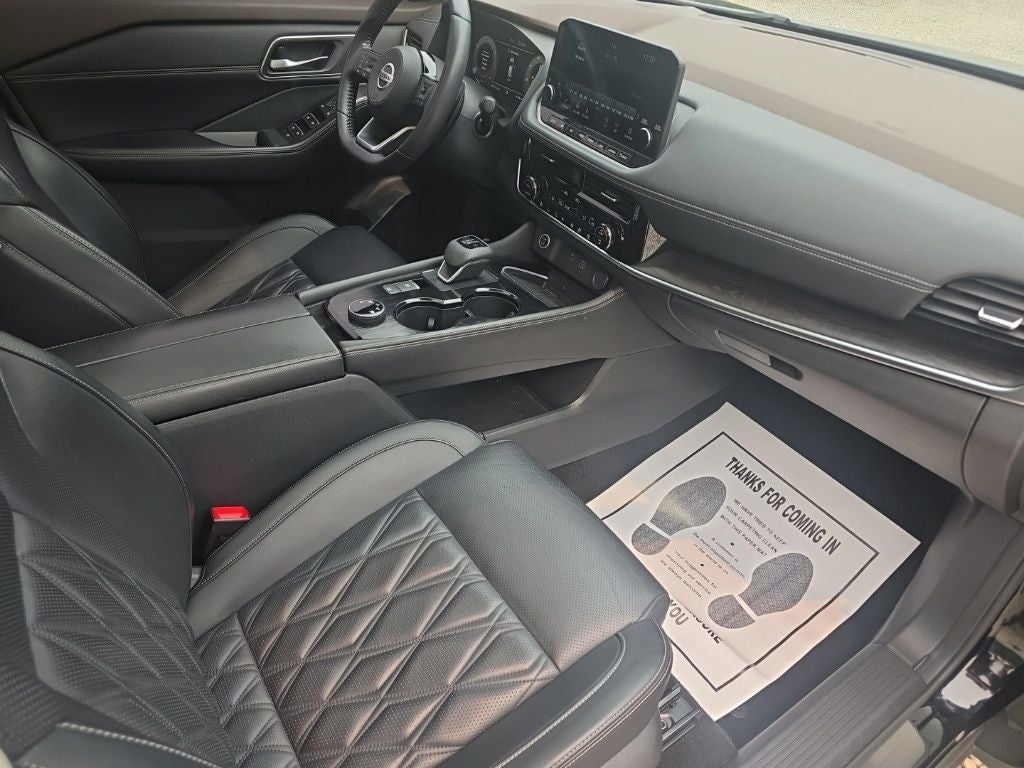 2021 Nissan Rogue Platinum
