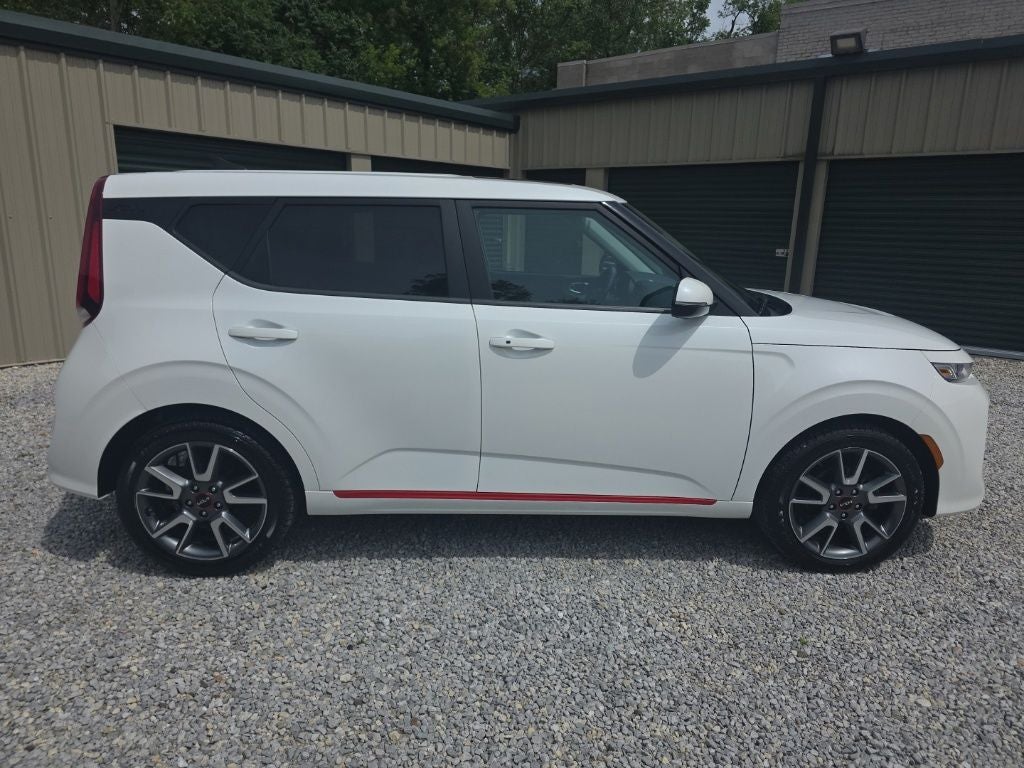 2022 Kia Soul GT-Line