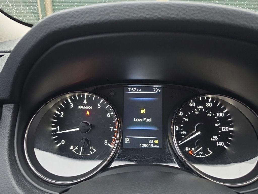 2017 Nissan Rogue SV