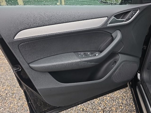 2018 Audi Q3 2.0T Premium quattro
