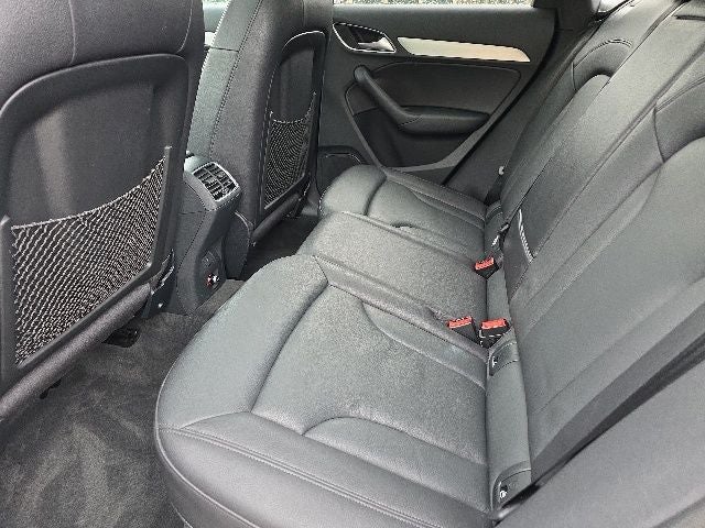2018 Audi Q3 2.0T Premium quattro