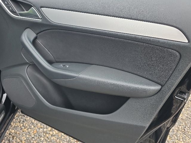 2018 Audi Q3 2.0T Premium quattro